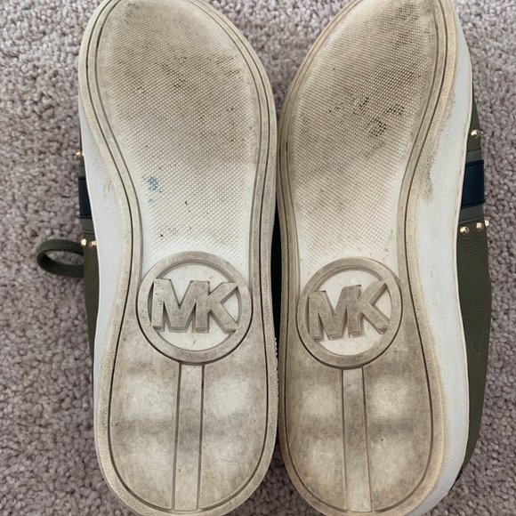 Michael Kors Sneakers - Picture 3 of 6